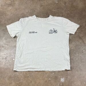 The Tubbo Moment Yellowish-White T-Shirt

Size: Extra Small
